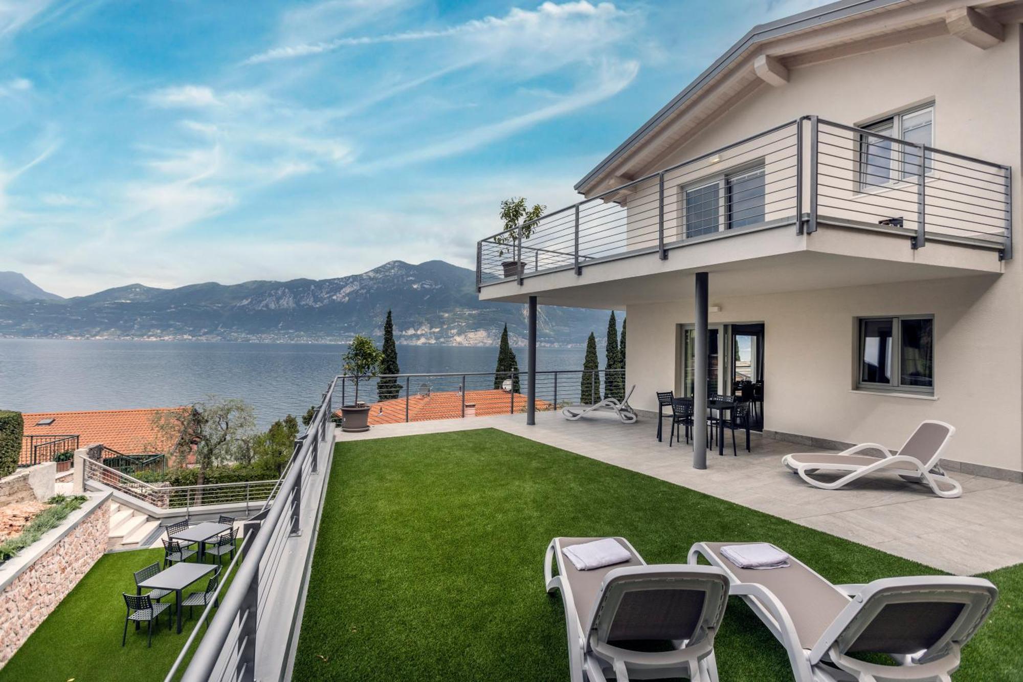 Residence Solei Classic & Plus Brenzone sul Garda Kültér fotó