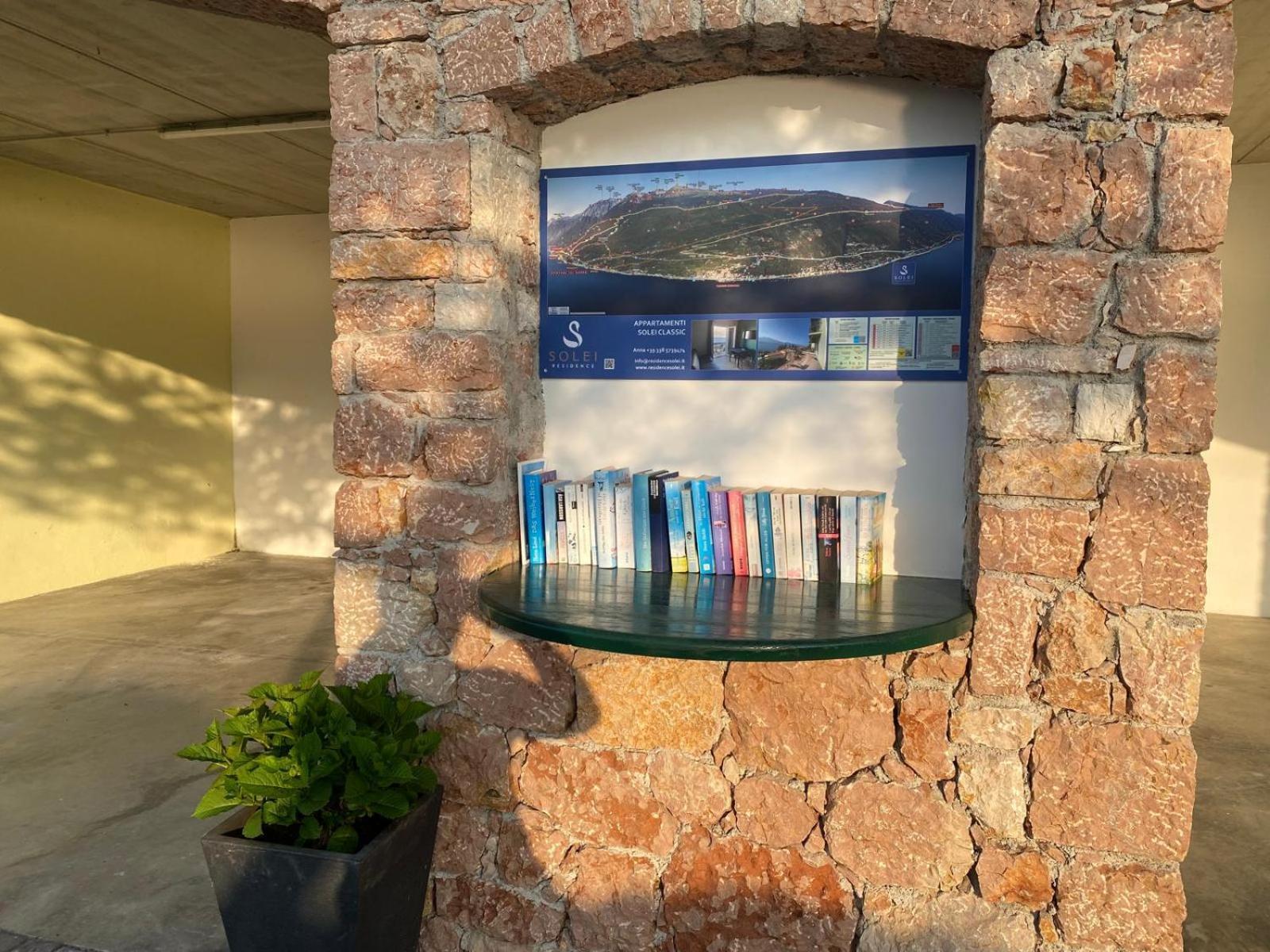 Residence Solei Classic & Plus Brenzone sul Garda Kültér fotó