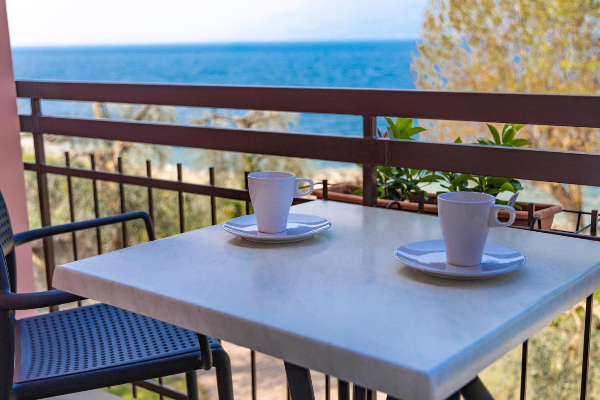 Residence Solei Classic & Plus Brenzone sul Garda Kültér fotó